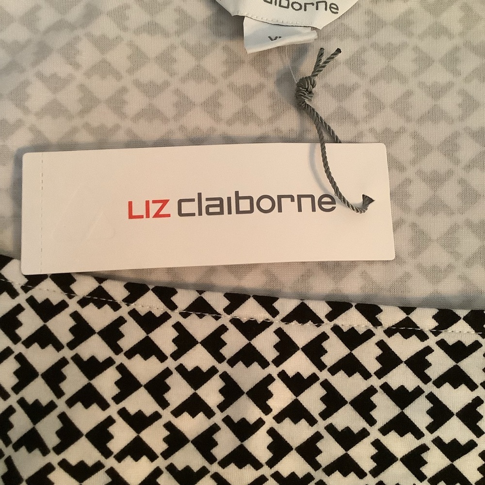 Liz Claiborne Top Short Sleeve White Geo Size XL New - Picture 9 of 11